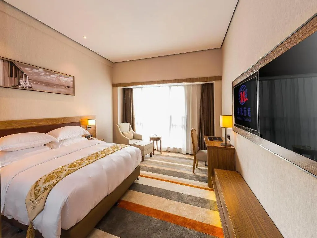 Meiqiu-Fino Hotel Zhuhai 4*,
